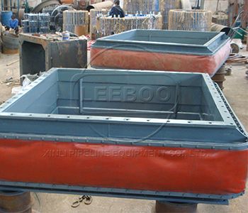 方型<a href=http://m.m-d-n.com target=_blank class=infotextkey>補(bǔ)償器</a>的制作工藝