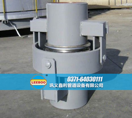 萬(wàn)向鉸鏈套筒<a href=http://m.m-d-n.com target=_blank class=infotextkey>補(bǔ)償器</a>