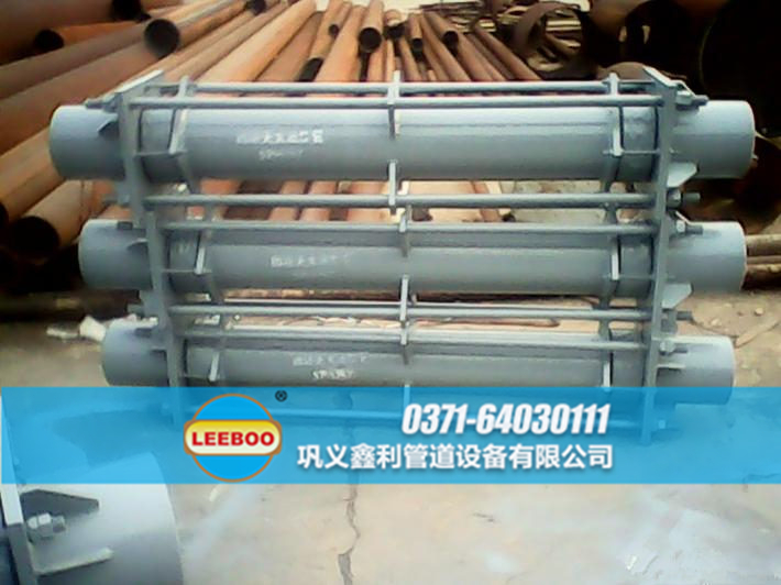 大拉桿橫向波紋<a href=http://m.m-d-n.com target=_blank class=infotextkey>補(bǔ)償器</a>